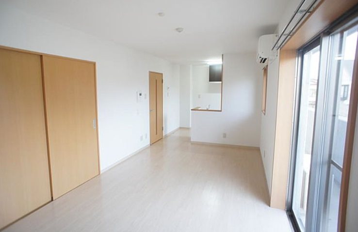 立川市幸町５丁目楽器可（グランドピアノ・弦楽器）マンション リビング