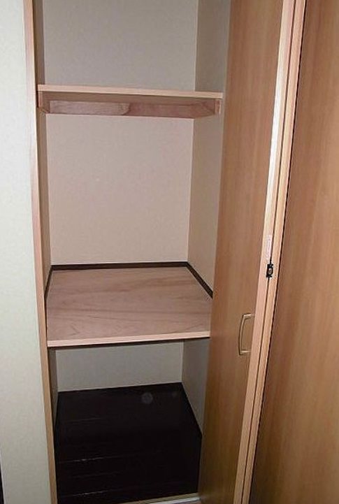 和光市下新倉2丁目楽器可(防音・グランドピアノ・弦楽器・声楽)アパート 収納
