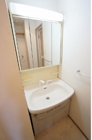和光市丸山台2丁目楽器可（ピアノその他その都度相談）マンション 洗面所