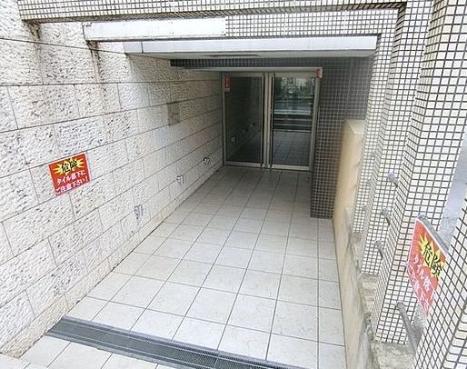 立川市砂川7丁目楽器可（ピアノ・弦管楽器）マンション 玄関