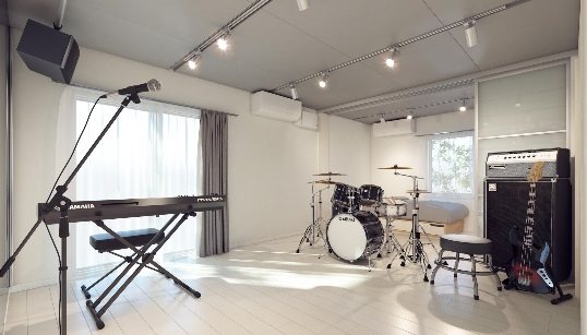 世田谷区下馬1丁目楽器可（防音・24時間演奏・グランドピアノ・弦管打楽器・声楽・DTM）新築マンション リビング