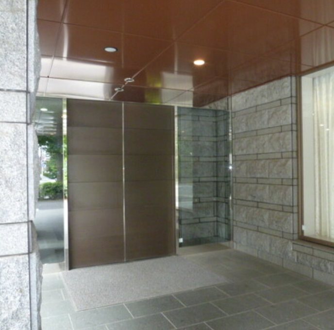 渋谷区代々木3丁目楽器可（アップライトピアノ・電子ピアノ）マンション エントランス