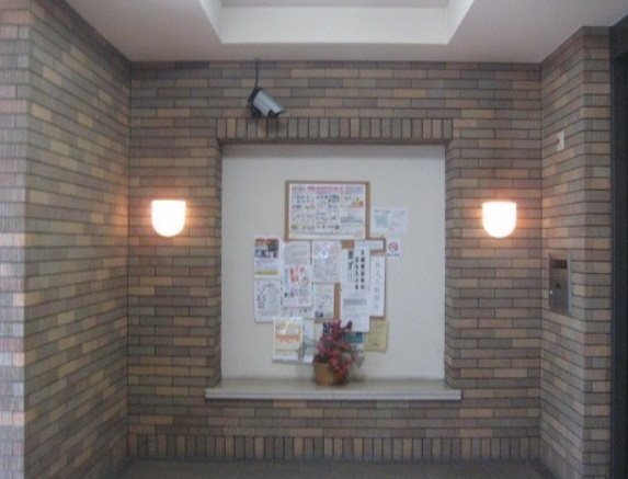 所沢市くすのき台1丁目楽器可(防音・グランドピアノ・弦・管楽器・声楽)マンション ロビー