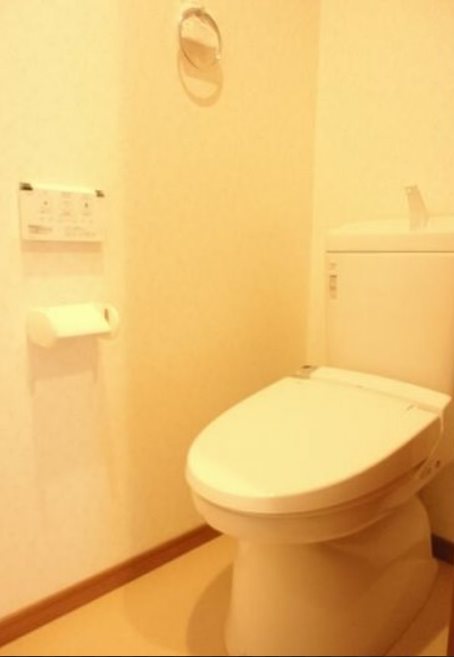 世田谷区代田6丁目楽器可(防音・ピアノ・弦管打楽器・声楽)マンション トイレ