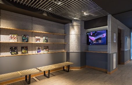 品川区上大崎3丁目楽器可（防音・24時間演奏・グランドピアノ・弦・木管楽器・声楽・DTM）マンション ロビー