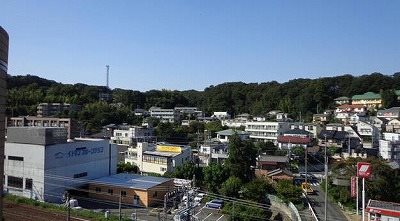 川崎市多摩区栗谷1丁目楽器可(防音・グランドピアノ・弦・木管楽器・声楽・DTM)マンション ベランダ