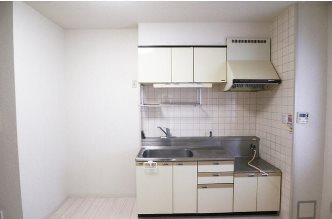 横浜市青葉区千草台楽器可（防音・24時間演奏・グランドピアノ・弦管楽器・声楽・DTM）マンション キッチン