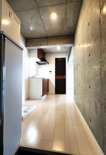 立川市錦町1丁目楽器可(ピアノ・弦楽器・声楽)マンション 玄関