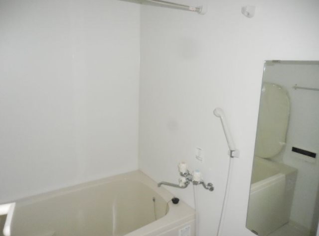 川崎市多摩区宿河原4丁目楽器可（グランドピアノ・弦・木管楽器）女性専用マンション 風呂画像