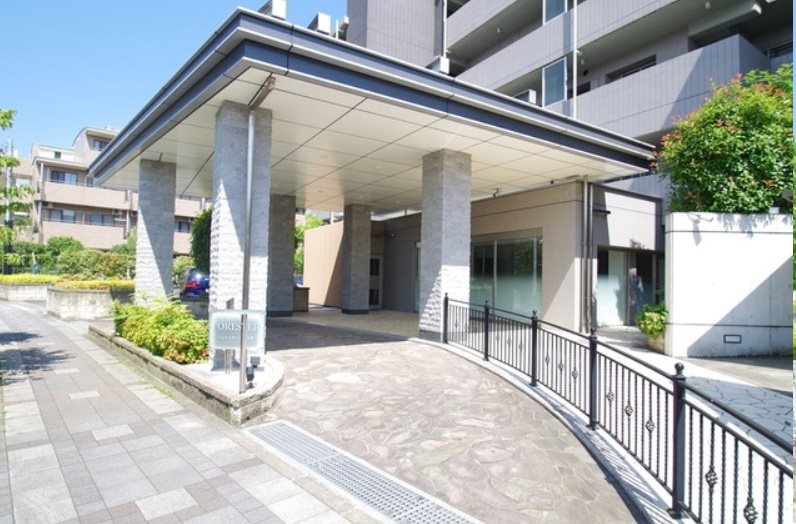 川崎市麻生区王禅寺西1丁目楽器可(防音・グランドピアノ・弦楽器・声楽)マンション 玄関