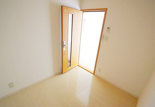 川崎市多摩区西生田3丁目楽器可(防音・ピアノ・弦・管楽器・声楽)マンション ベッドルーム