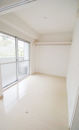 川崎市多摩区西生田3丁目楽器可(防音・ピアノ・弦・管楽器・声楽)マンション 収納