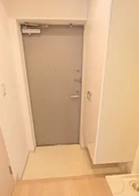 杉並区荻窪５丁目楽器可（ピアノ・弦楽器）マンション 玄関