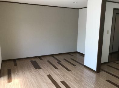 世田谷区祖師谷3丁目楽器可(防音・ピアノ・管・弦楽器・声楽・DTM)戸建 リビング