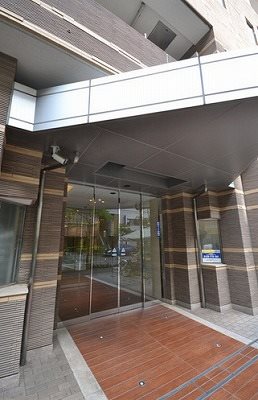豊島区池袋2丁目楽器可(防音・グランドピアノ・弦・管楽器・声楽)マンション エントランス