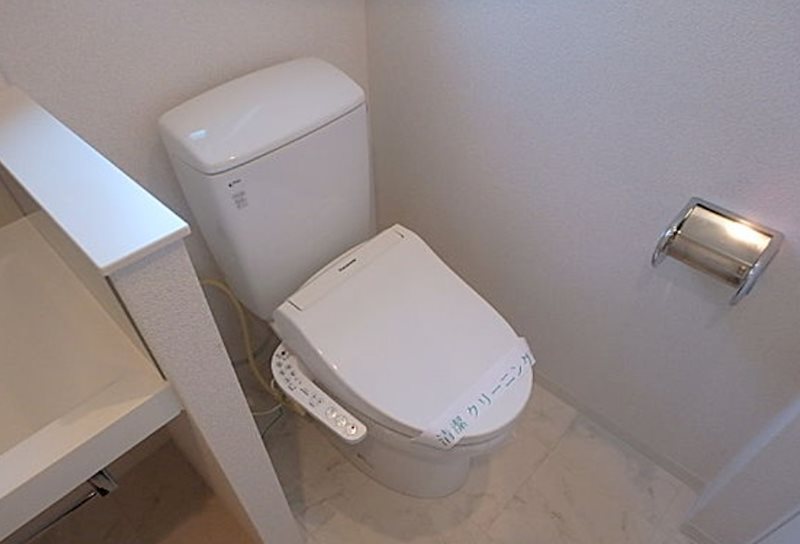 豊島区池袋2丁目楽器可(防音・グランドピアノ・弦・管楽器・声楽)マンション トイレ
