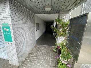 北区中里２丁目楽器可（防音・24ｈ演奏・グランドピアノ・弦管打楽器・声楽）事務所・店舗 エントランス