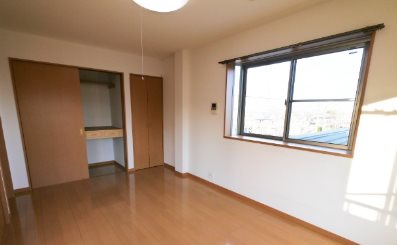 所沢市小手指町3丁目楽器可（ピアノ・管・弦・打楽器・声楽・DTM）マンション ベッドルーム