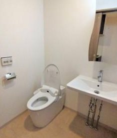 東村山市栄町1丁目楽器可(防音・24時間演奏・グランドピアノ・弦・管楽器・声楽)マンション 洗面所