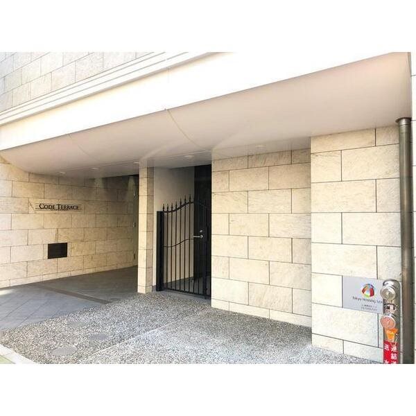 中央区東日本橋2丁目楽器可(24時間演奏・グランドピアノ・弦・管・打楽器・声楽・DTM)マンション エントランス