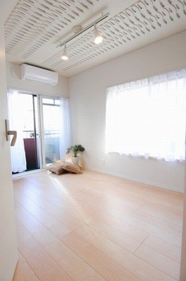 板橋区南常盤台1丁目楽器可（防音・ピアノ・弦管楽器・声楽・DTM）マンション ベッドルーム