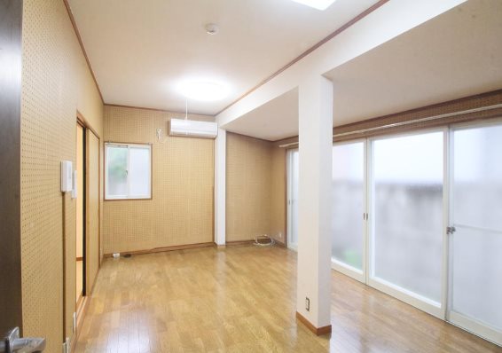 中野区上高田3丁目楽器可(防音・グランドピアノ・その他楽器相談)テラスハウス リビング