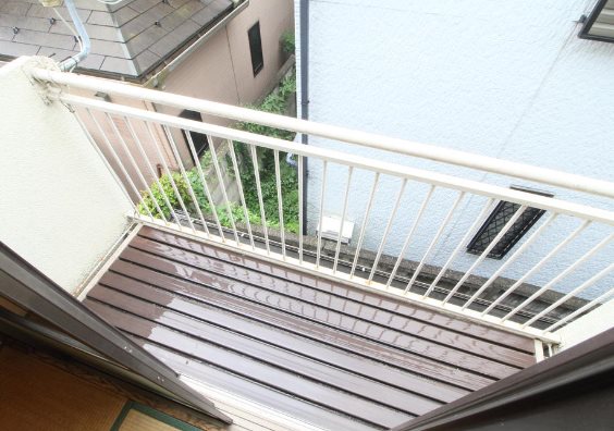 中野区上高田3丁目楽器可(防音・グランドピアノ・その他楽器相談)テラスハウス ベランダ
