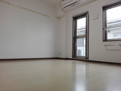 コンセール中延 リビング