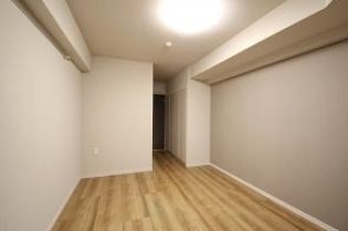 中野区大和町4丁目楽器可(防音・ピアノ・管・弦楽器・声楽)マンション ベッドルーム
