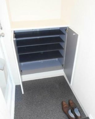 練馬区豊玉上2丁目楽器可（ピアノ・弦・木管楽器・声楽）マンション 玄関