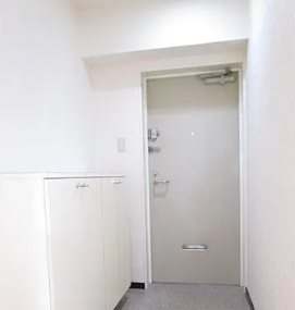 東京都練馬区桜台３丁目楽器可(グランドピアノ・弦・木管楽器)マンション 玄関