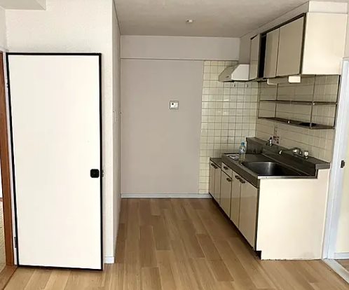調布市調布ヶ丘3丁目楽器可（ピアノ・弦楽器）マンション リビング