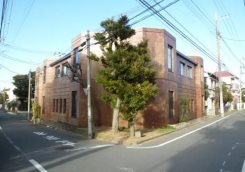 新宿区中落合4丁目楽器可（防音・ピアノ・弦管楽器・声楽・DTM）マンション 玄関