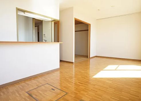 立川市富士見町3丁目楽器可（グランドピアノ・弦楽器）マンション リビング