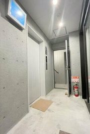 台東区台東4丁目楽器可(防音・24時間演奏・グランドピアノ・弦・管楽器・声楽・DTM)マンション エントランス