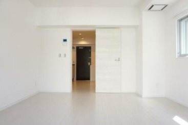 板橋区仲町楽器可(防音・ピアノ・弦管楽器・声楽)マンション リビング