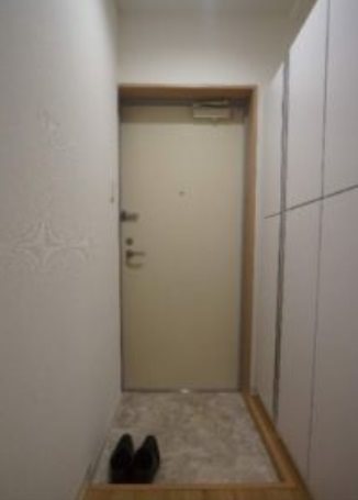 新宿区大京町楽器可(防音・24時間演奏・ピアノ・弦管楽器・声楽)マンション 玄関