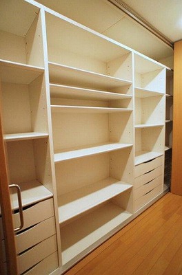 新宿区住吉町楽器可(防音・ピアノ・弦・管楽器・声楽)マンション 収納