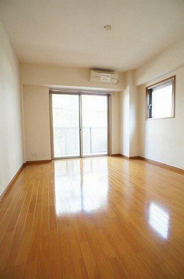 新宿区住吉町楽器可(防音・ピアノ・弦・管楽器・声楽)マンション リビング