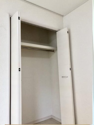 川崎市多摩区西生田3丁目楽器可(防音・グランドピアノ・弦・管打楽器・声楽)アパート 収納
