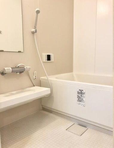 川崎市多摩区西生田3丁目楽器可(防音・グランドピアノ・弦・管打楽器・声楽)アパート 風呂画像