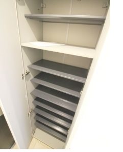 和光市新倉2丁目楽器可(防音・グランドピアノ・弦木打楽器・声楽・DTM)マンション 玄関