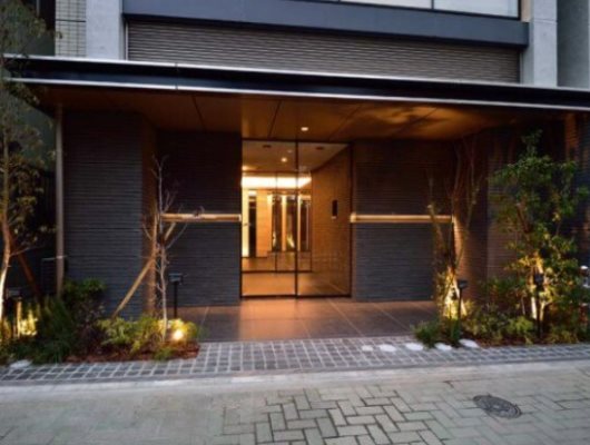 台東区今戸1丁目楽器可（防音、24時間演奏可、グランドピアノ、管弦打楽器、声楽、DTM）マンション エントランス