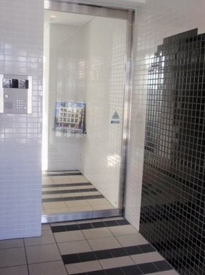 調布市仙川町3丁目楽器可(ピアノ・弦管楽器・声楽) マンション ベランダ