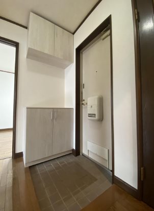 新宿区中井1丁目楽器可(グランドピアノ・弦楽器・声楽)アパート 玄関