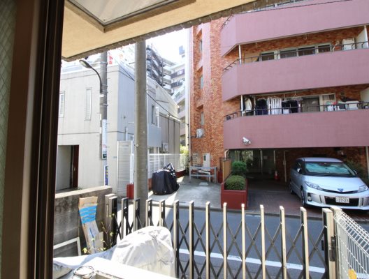 新宿区西落合4丁目楽器可(ピアノ・その他楽器相談)マンション 眺望
