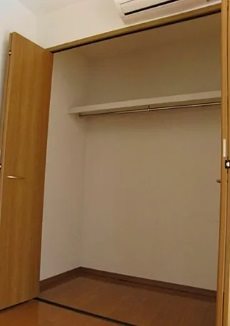 座間市相模が丘5丁目楽器可（ピアノ・弦・木管楽器）マンション 収納