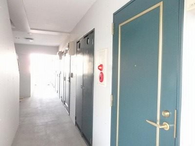 相模原市南区松が枝町楽器可(ピアノ・弦・管楽器・声楽)マンション エントランス
