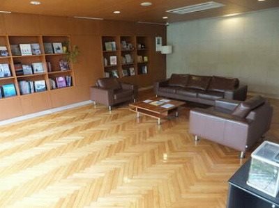 相模原市南区上鶴間5丁目楽器可(防音・グランドピアノ・弦・管楽器・声楽)マンション ロビー