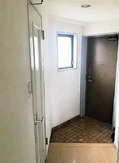 川崎市多摩区栗谷1丁目楽器可(防音・グランドピアノ・弦・木管楽器・声楽・DTM)マンション 玄関